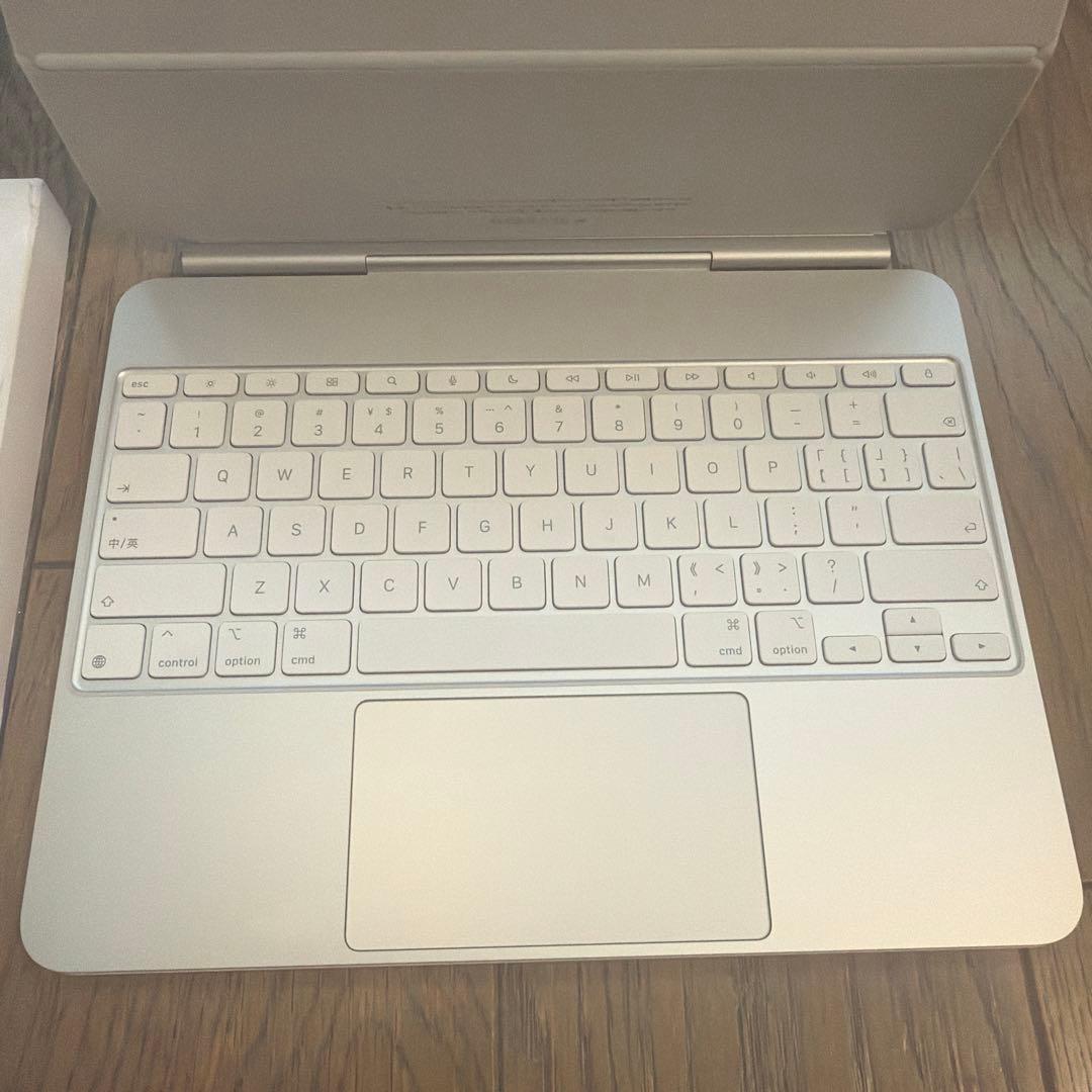 iPad Pro Magic Keyboard M4 M5 13” US 超美品