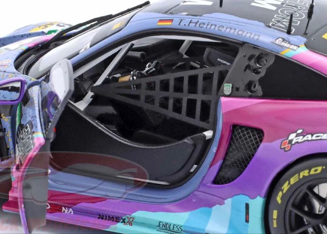 1/18 ポルシェ 911 GT3 R (992) DTM 2023