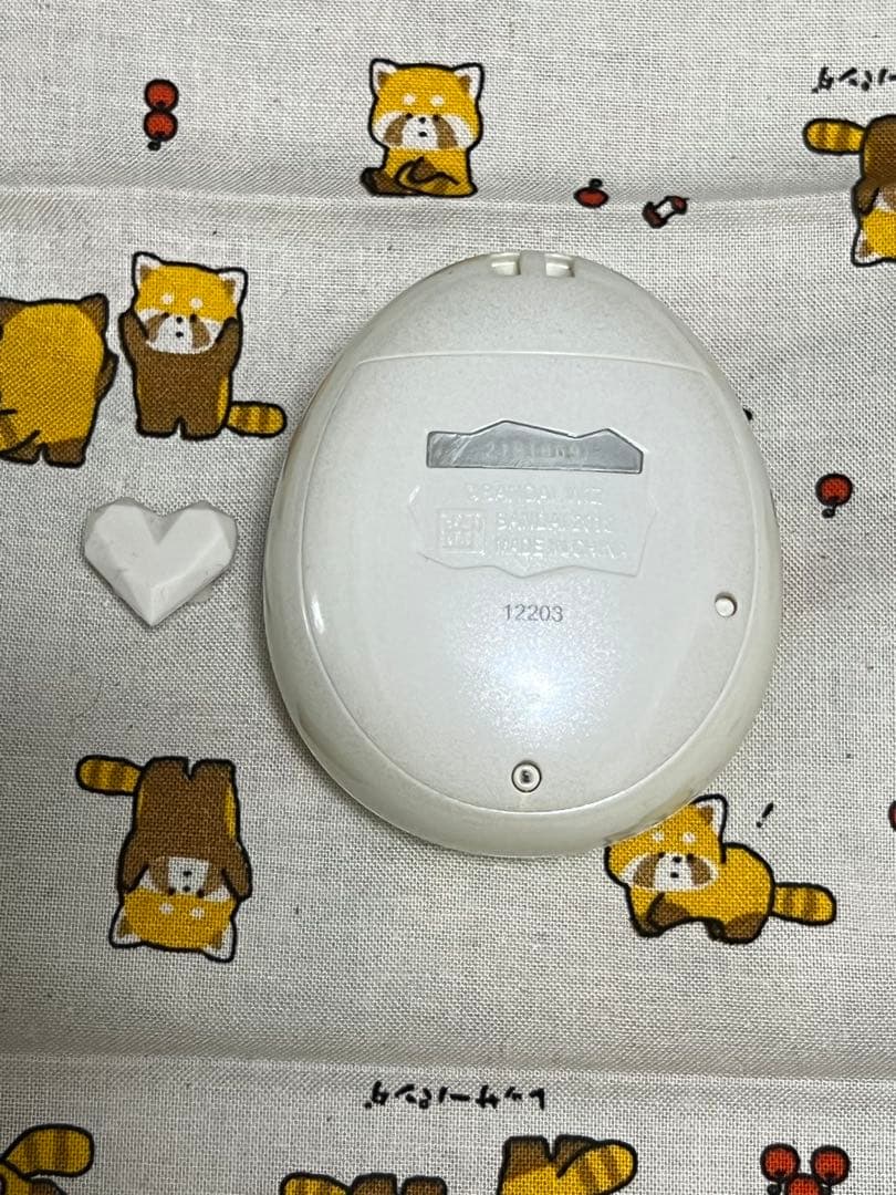 たまごっち　ピース　たまデコピアス　ディズニー