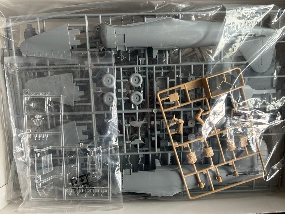 ハセガワ A6M5C 零式艦上戦闘機52型