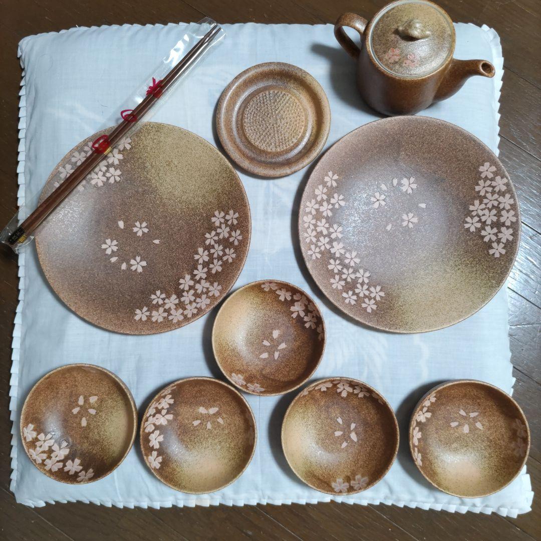 桜模様 陶器皿 大皿2点　小鉢5点　急須　おろし皿　菜箸　セット