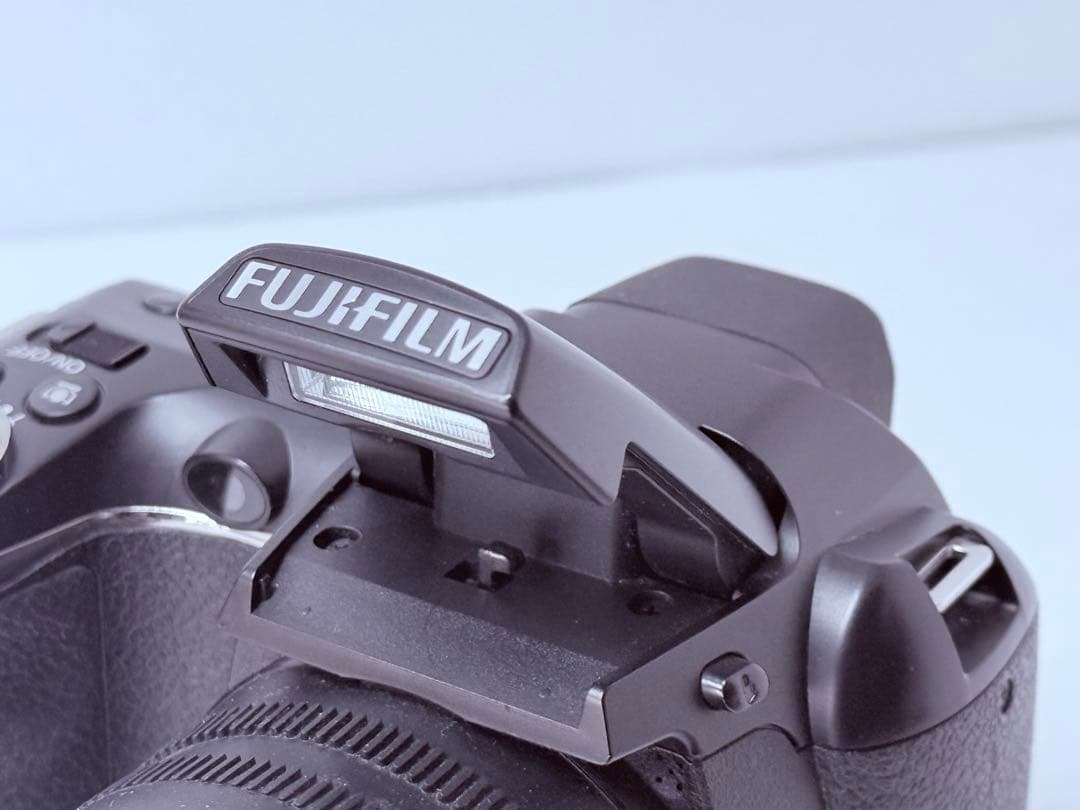 FUJIFILM FinePix S4500 動作確認済 デジカメ 単3電池駆動
