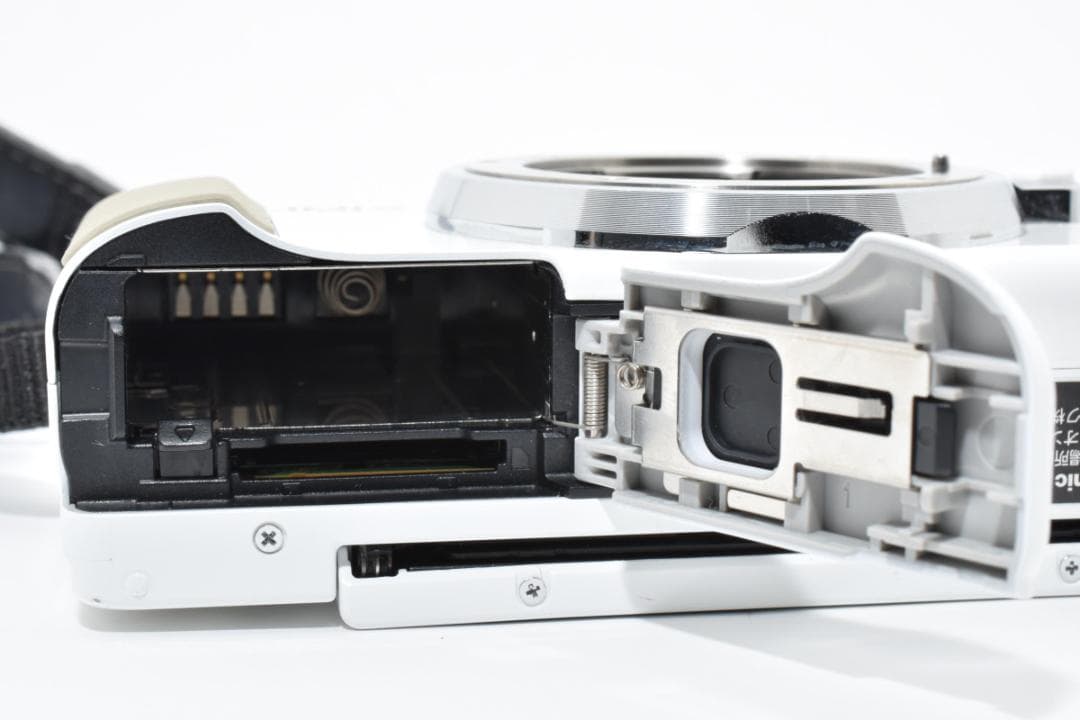 ★美品★パナソニック LUMIX DMC-GF6 ボディ #21556