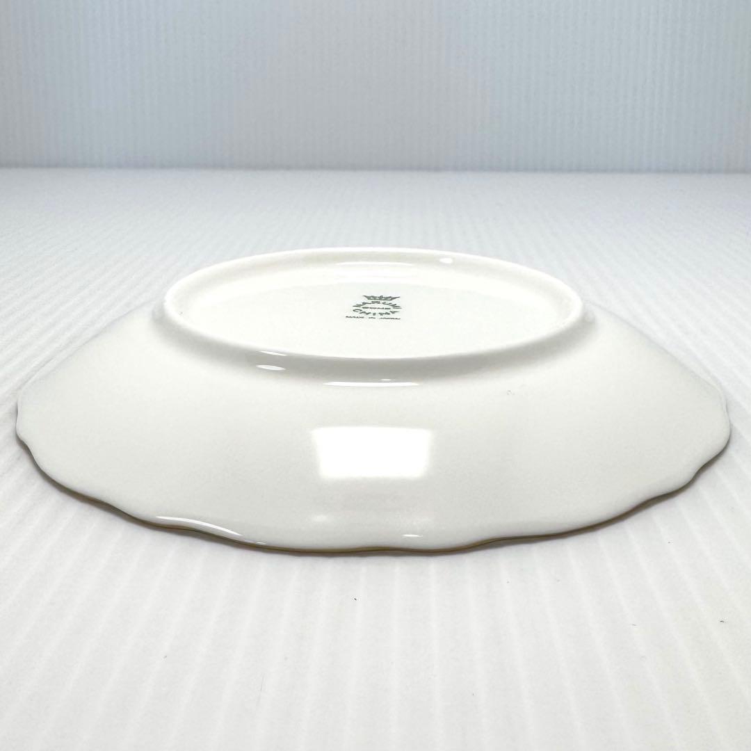 新品未使用 NARUMI お皿セット ケーキサーバー 小皿5枚 大皿1枚 花柄
