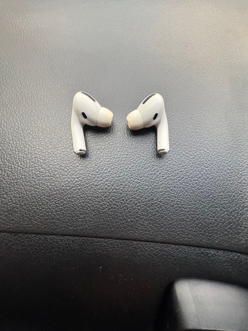 AirPods Pro ワイヤレスイヤホン A2084