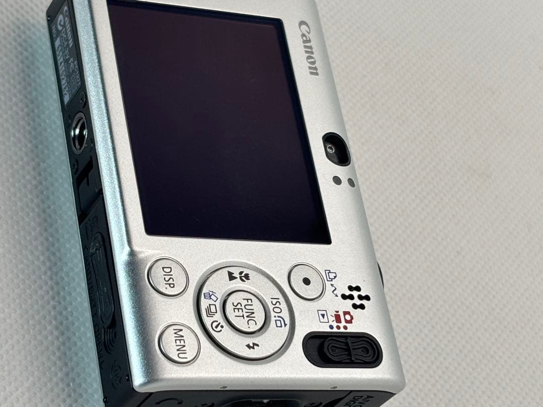 Canon キヤノン IXY DIGITAL 20 IS シルバー