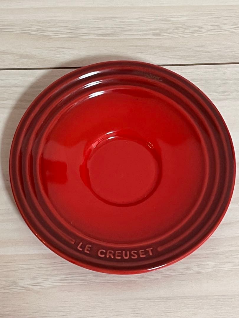 みゆチェリーレッド エスプレッソカップ＆ソーサー 4個セットとプレート1枚