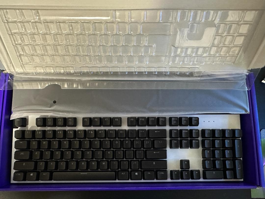 NZXT FUNCTION ゲーミングキーボード ホワイト