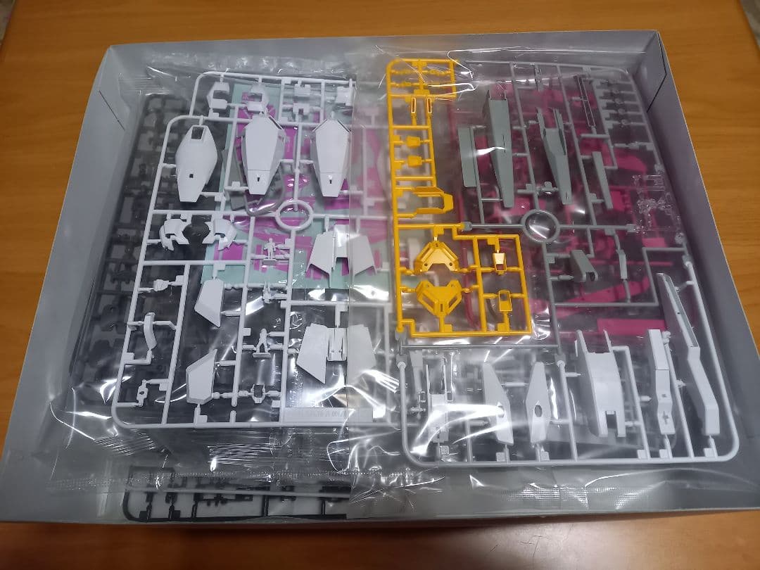 MG MSZ-006-3 ゼータガンダム3号機 ホワイトユニコーン【未使用】