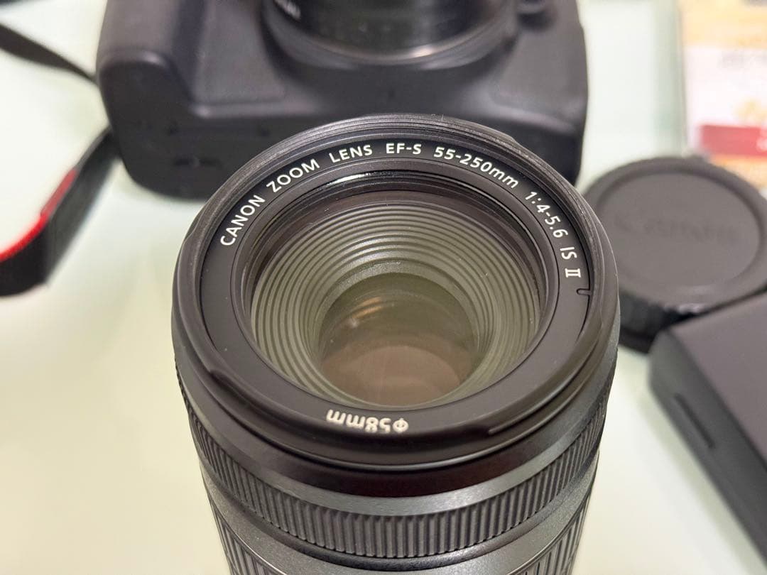 Canon EOS Kiss X8i デジタル一眼レフカメラ