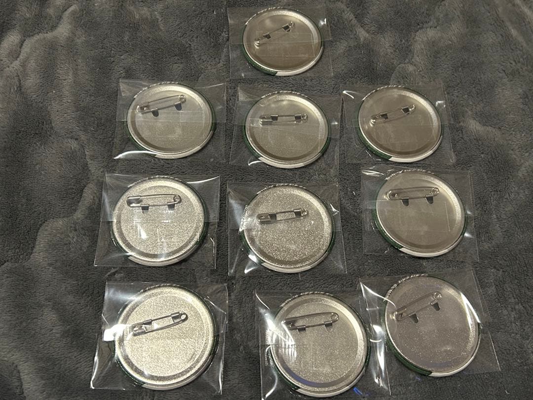 進撃の巨人 Mixalive 缶バッジ アルミン 10個