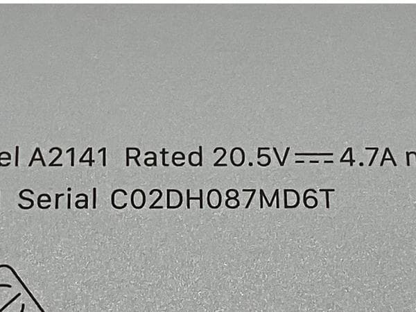 Apple MacBook Pro 16インチ 2019 i9 32GB 2TB