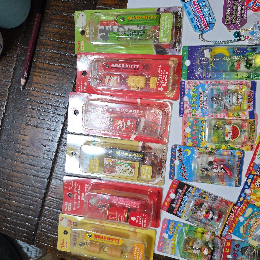 ご当地キティマスコット26点ストラップ4点 バラ売りしません