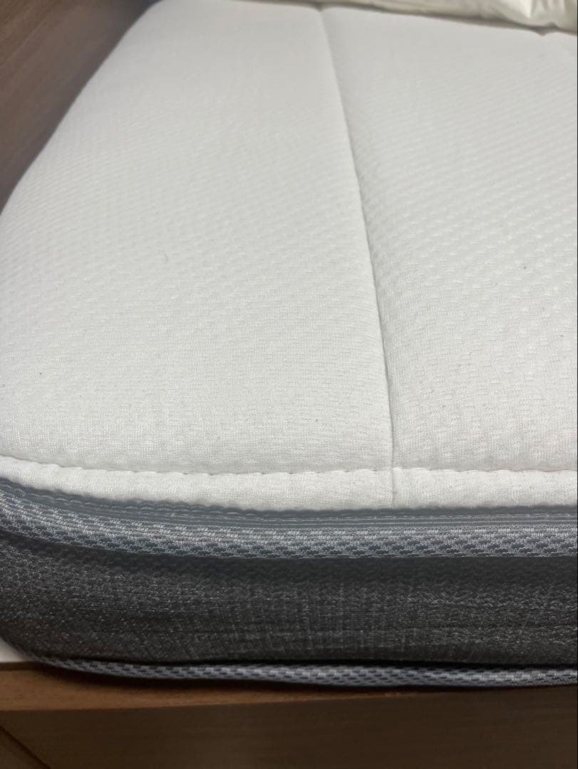 引き取りに来て下さる方限定です。 神戸三ノ宮まで。 ニトリのベッド