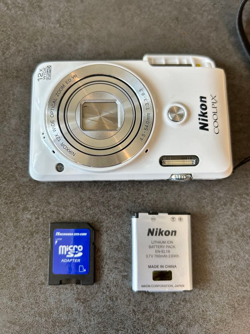 【良品】Nikon COOLPIX S6900 コンパクトデジタルカメラ