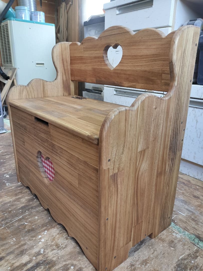 カントリー家具　ベンチチェスト