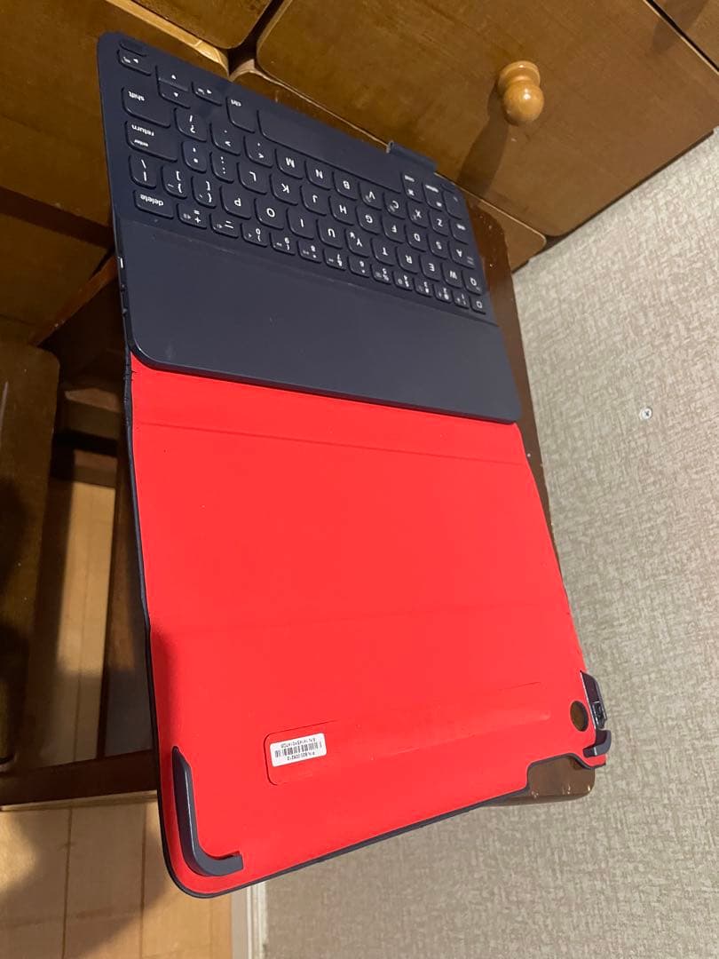 iPad Air 第一世代 9.7インチ 16GB キーボードケース付き