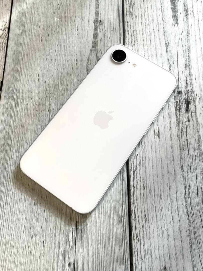s*0様 【未使用フィルム付】iPhone 16e 128G ホワイト SIMフ