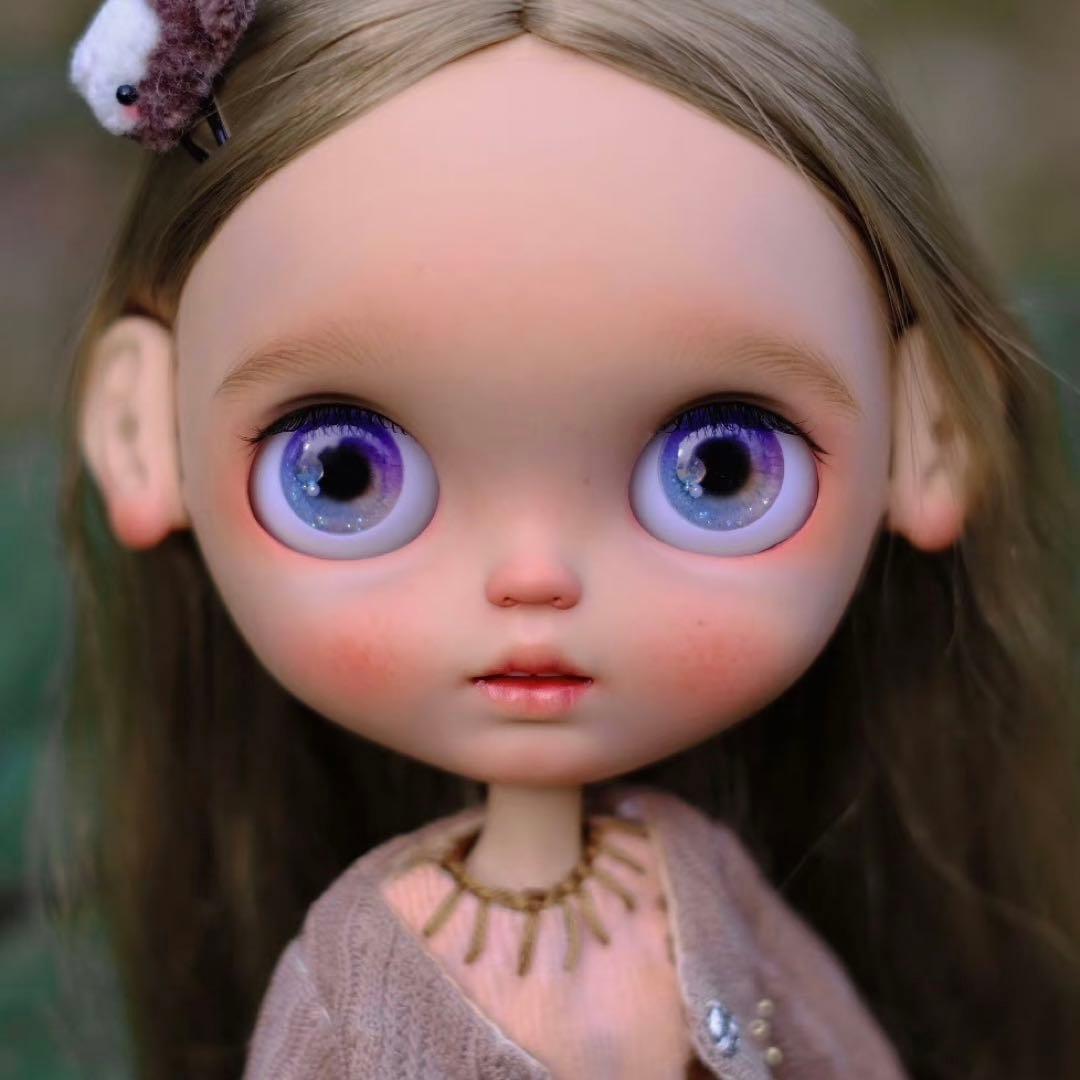 カスタムブライス 日焼け肌 タン 海外作家様 幼い かわいい