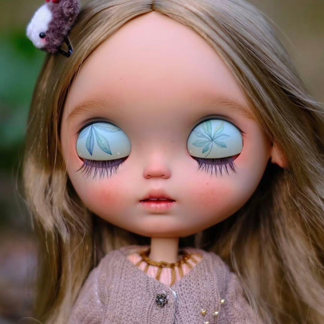 カスタムブライス 日焼け肌 タン 海外作家様 幼い かわいい