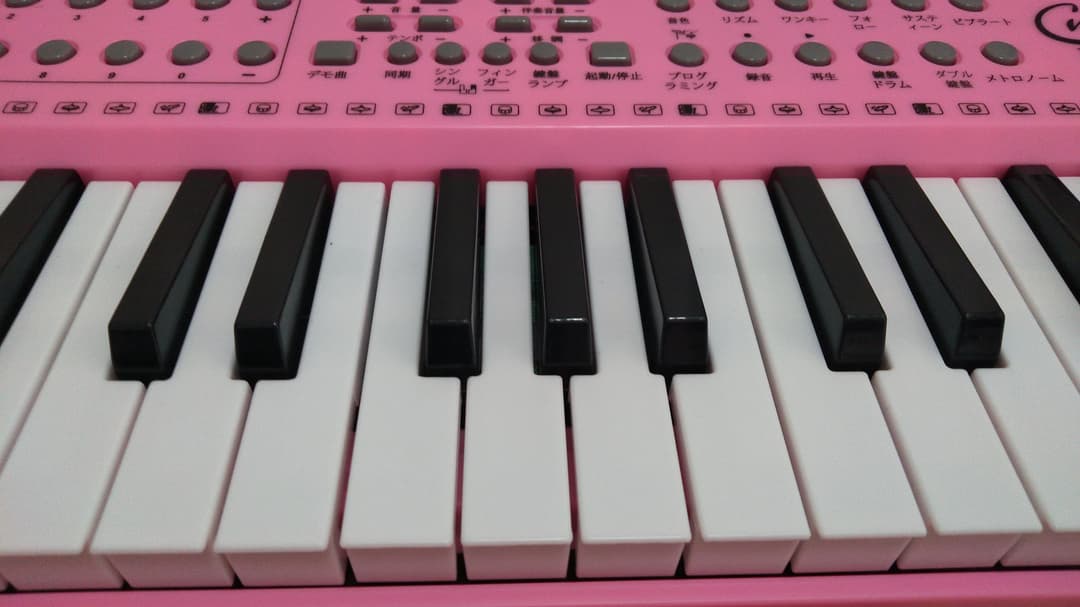 電子ピアノ【６６鍵盤】