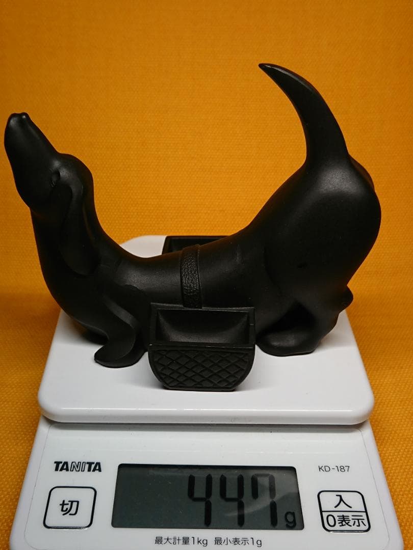 【美品】犬　ダックスフント　金属　置物　インテリア　工芸品　美術品　A1314