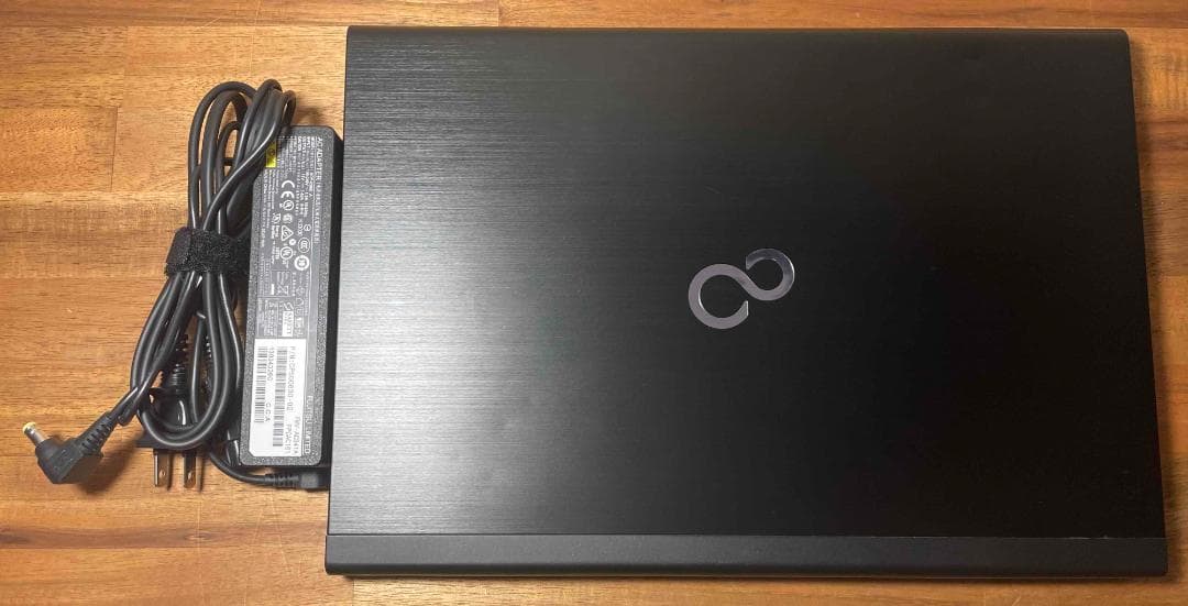 Win11 LIFEBOOK タッチパネル搭載 メモリ8GB SSD160GB