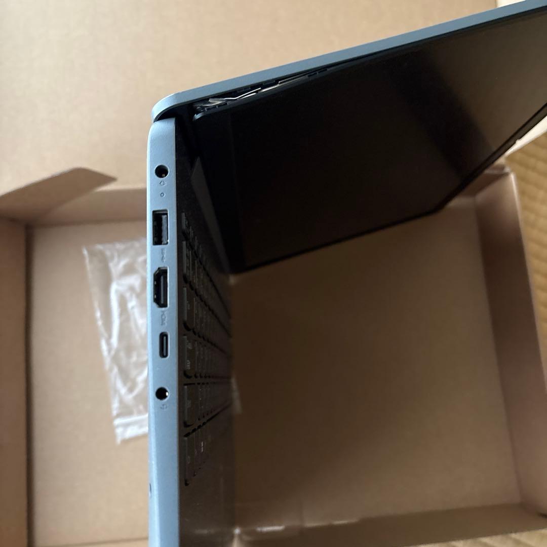 Lenovo ノートPC 画面傷あり ヒンジ損傷