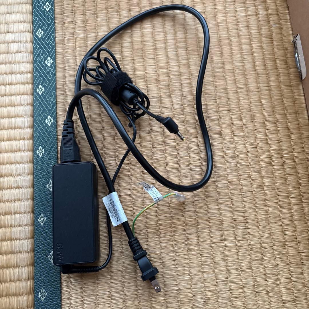 Lenovo ノートPC 画面傷あり ヒンジ損傷