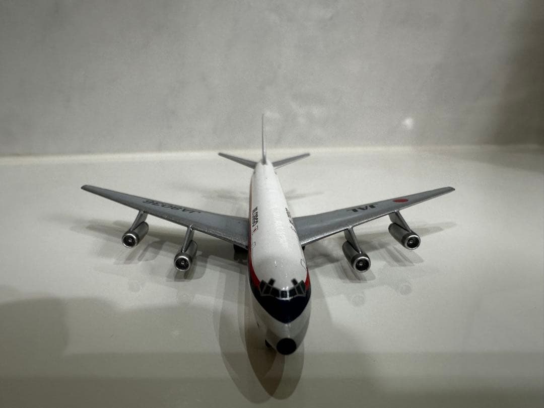 Your Craftmanの1/400 JAL Cargo DC8-62模型