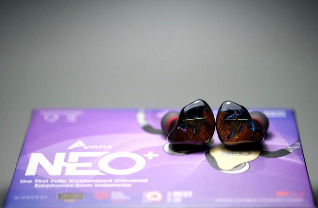 インイヤーモニター、イヤモニ、iem AVARA NEO + カスタム IEM