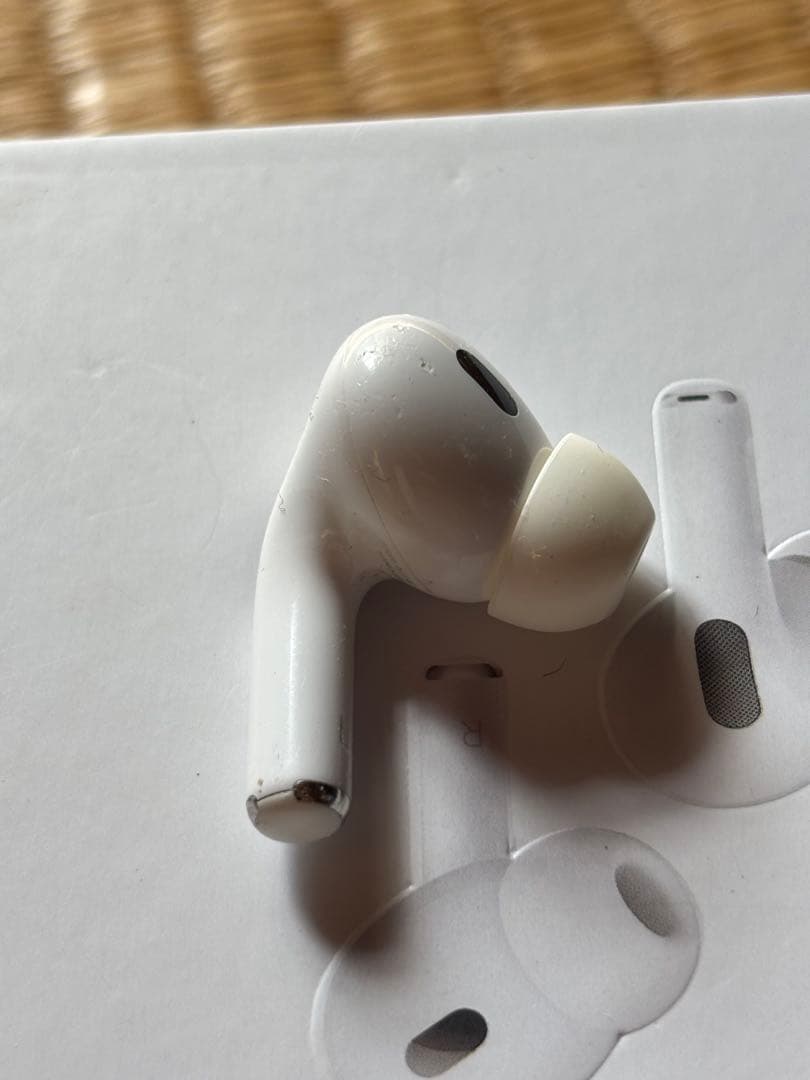 AirPods Pro2 左耳　イヤーチップ付き