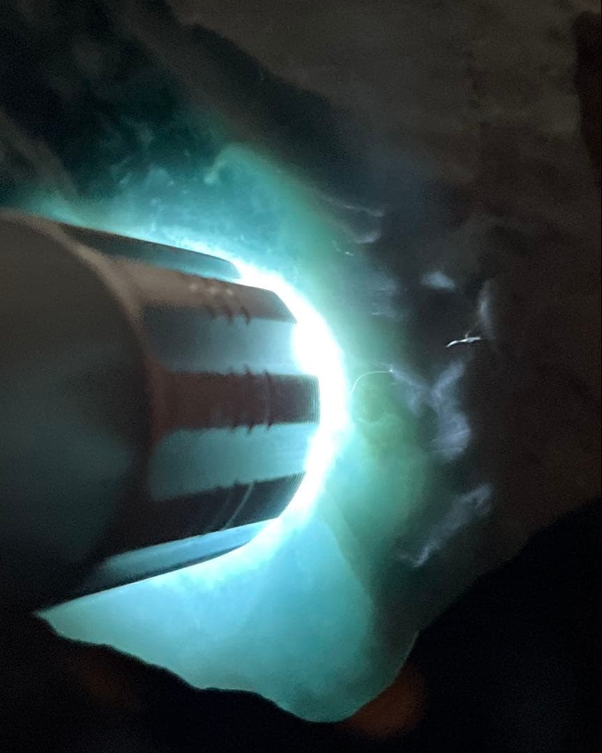 翡翠 青翡翠 グァテマラ 糸魚川翡翠 入りコン沢 原石 ルース