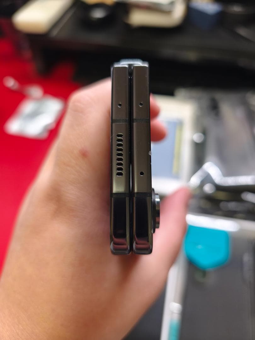 GALAXY Z Fold 5 1TB SIMフリー + ケース10点 Au版