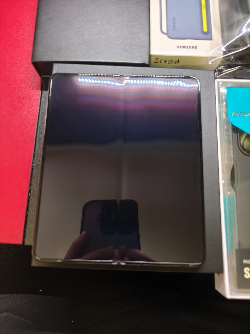 GALAXY Z Fold 5 1TB SIMフリー + ケース10点 Au版