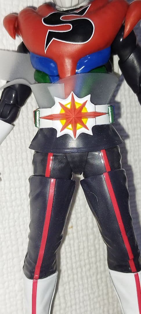 d*4様 S.H.Figuarts 真骨彫製法　仮面ライダーストロンガー　開封品