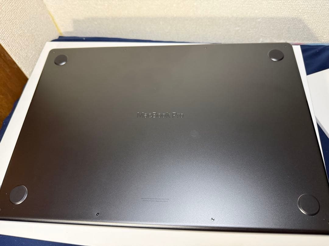 Apple MacBook Pro 16インチ スペースグレー