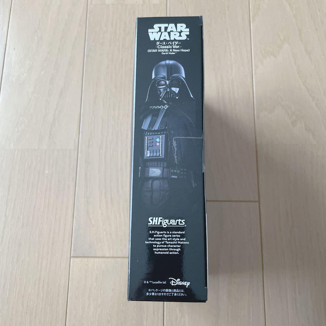 S.Ｈ.Figuartsダース・ベイダーClassic ver. 新品未開封