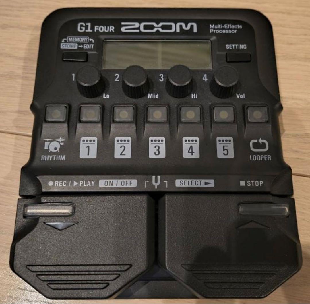 ギター Zoom G1 FOUR