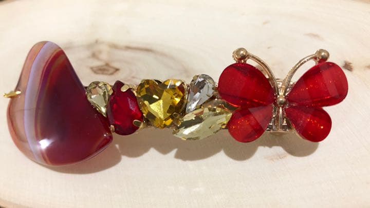 天然石バレッタ トリプルハート red
