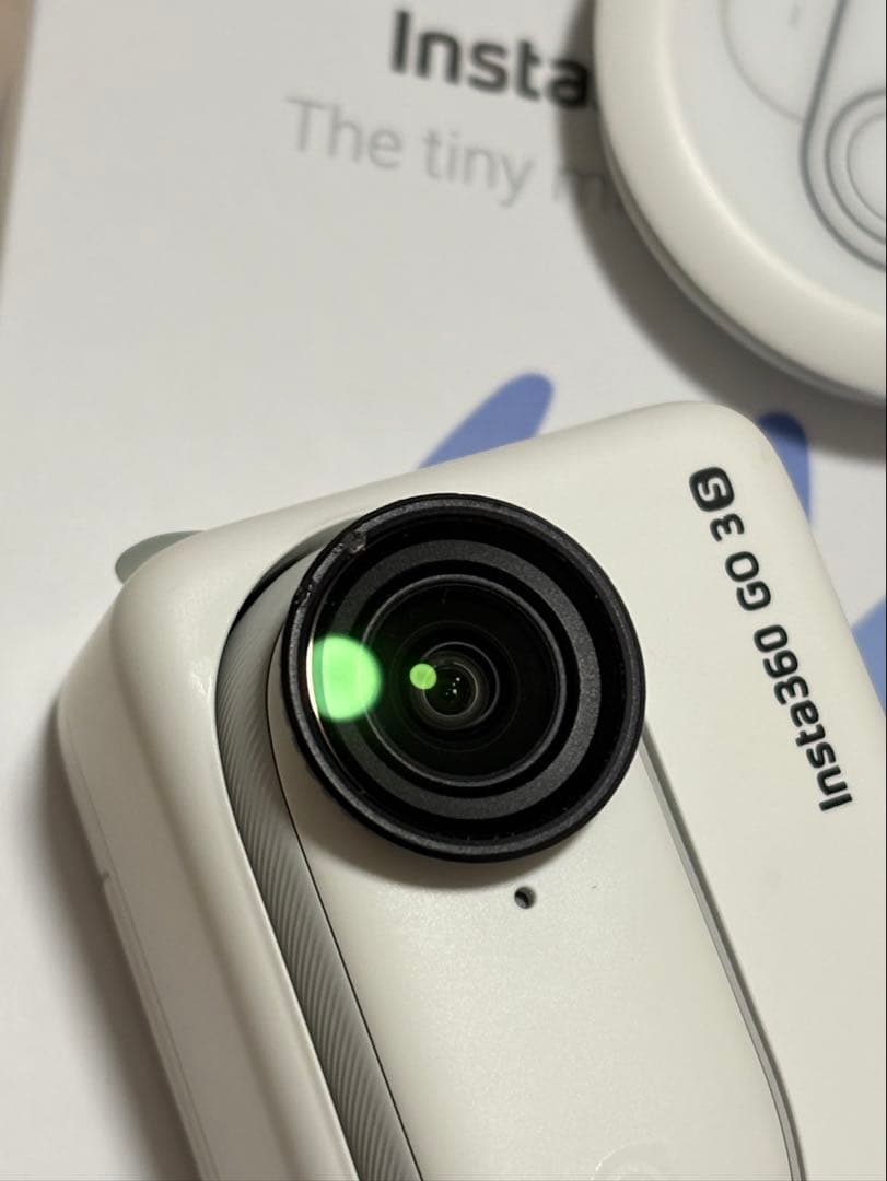 Insta360 GO 3 ホワイト 本体と充電ケース