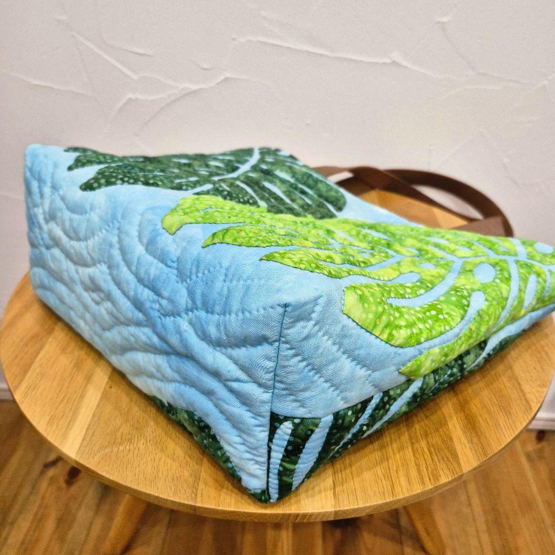 NO.221 本日限定Χmas価格！ハワイアンキルト トートバッグ ハンドメイド