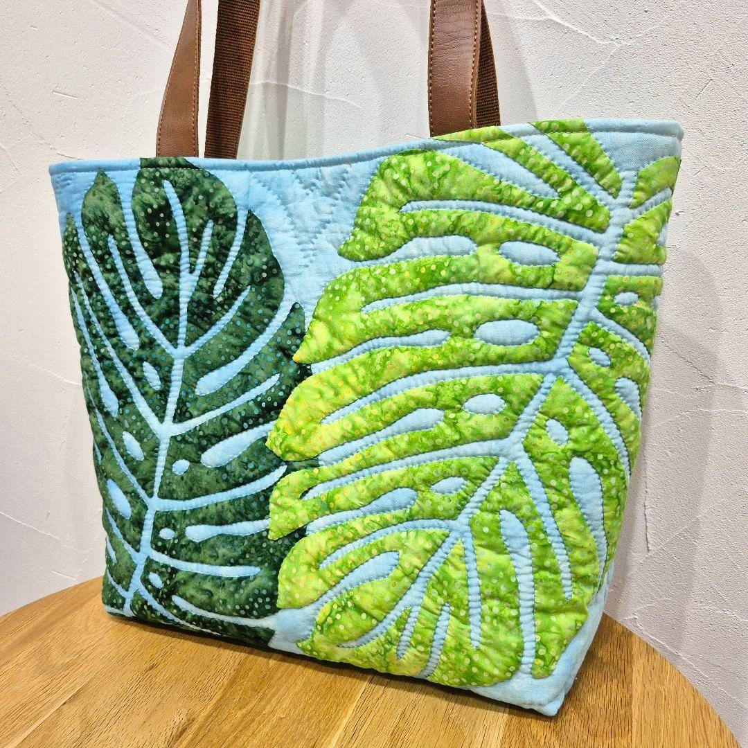 NO.221 本日限定Χmas価格！ハワイアンキルト トートバッグ ハンドメイド