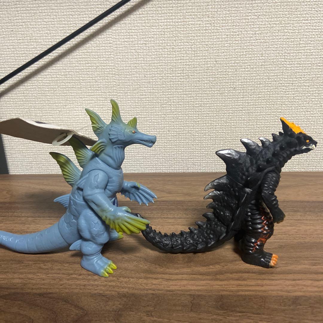 ウルトラヒーローシリーズ・ウルトラ怪獣ソフビ　6個セット(ライブサイン)