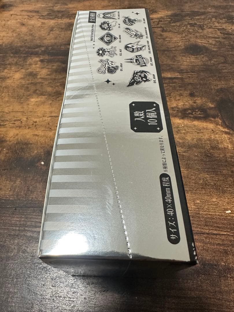 チェンソーマン　レゼ編　モチーフデザインピンズ　ピンバッジ　全10種　Box
