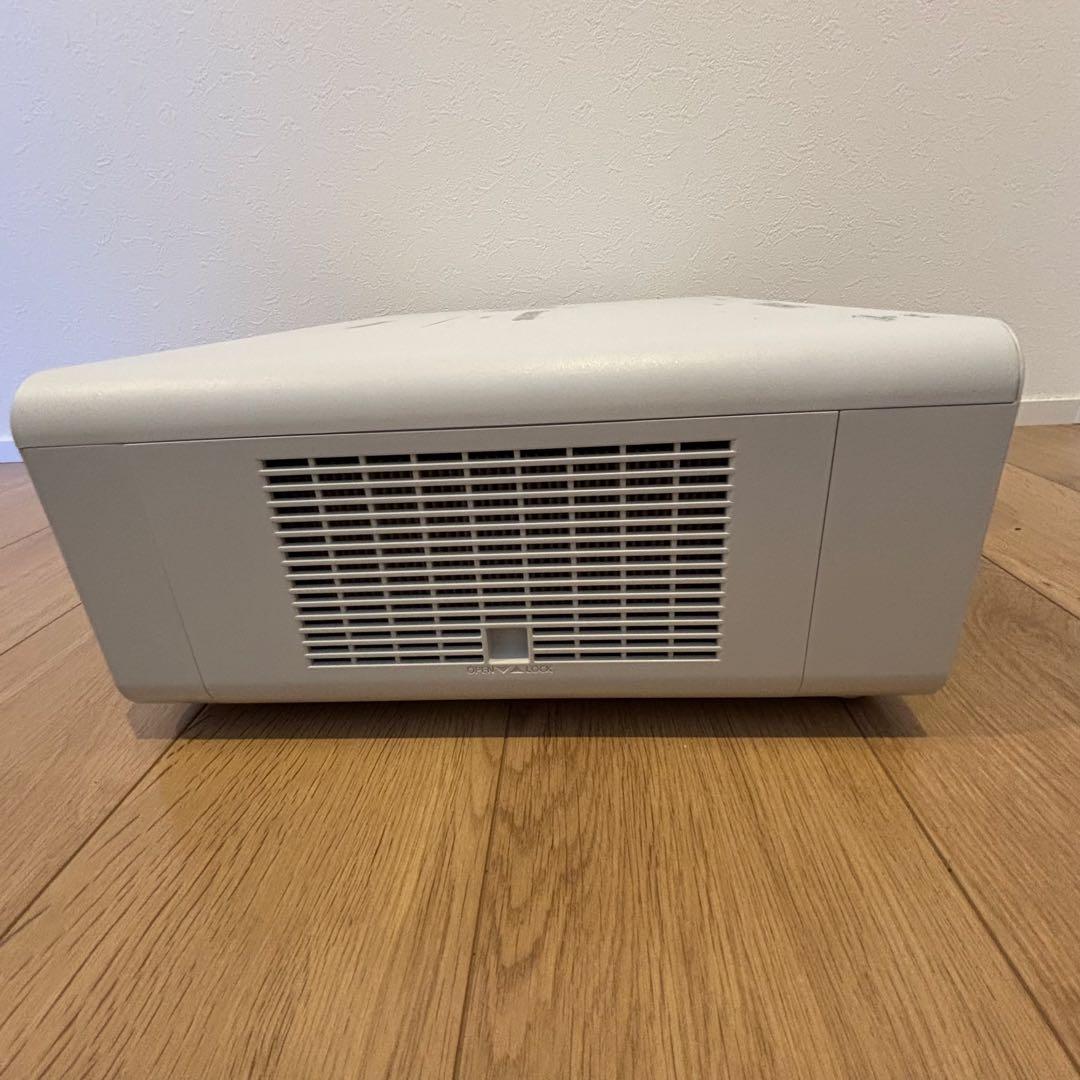良品 Panasonic パナソニック EW630プロジェクター使用1536h