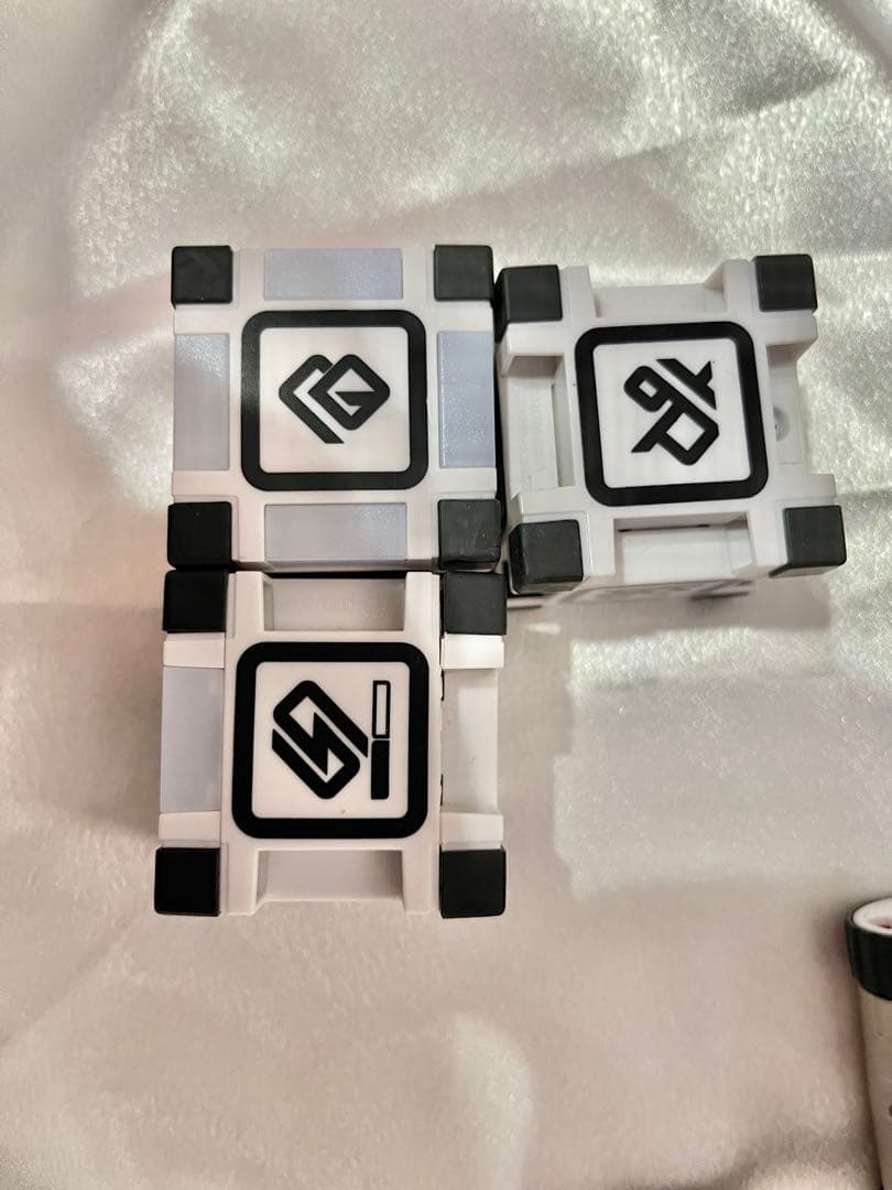 【通電確認済み】タカラトミー AIロボット COZMO（コズモ） ジャンク品