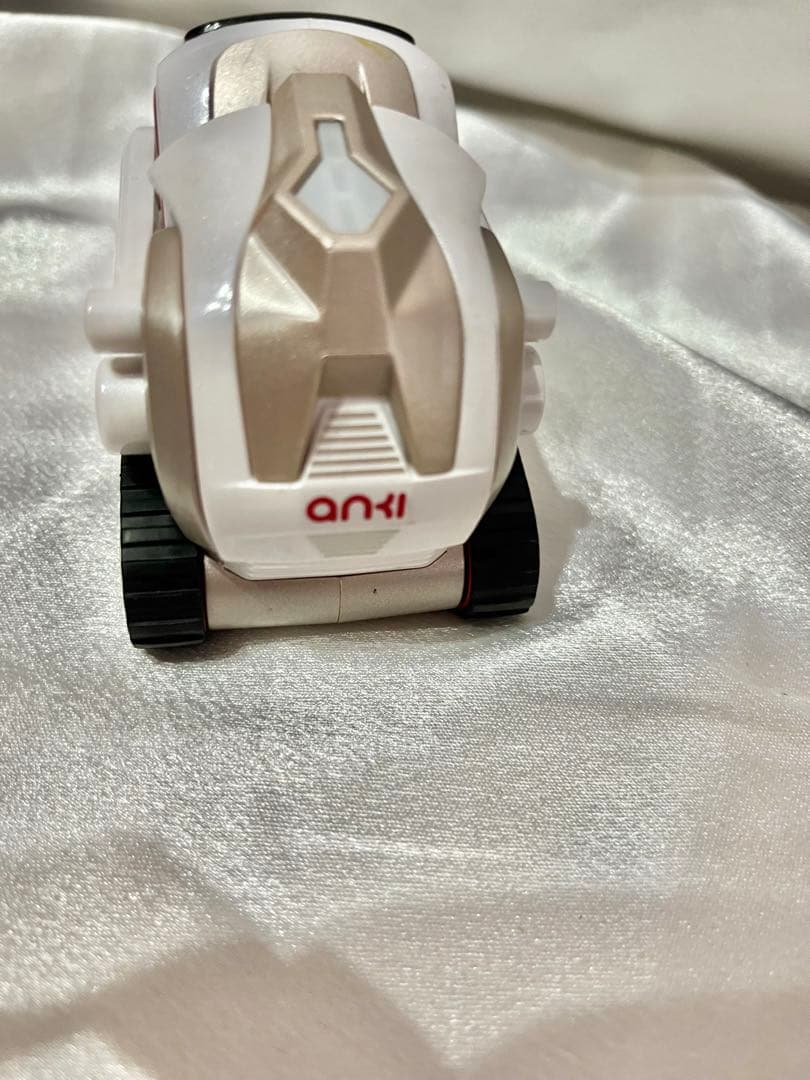 【通電確認済み】タカラトミー AIロボット COZMO（コズモ） ジャンク品