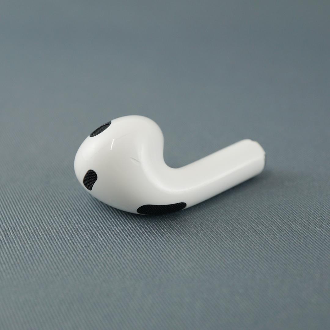 Apple AirPods 第三世代 USED美品 ワイヤレスイヤホン海外モデル
