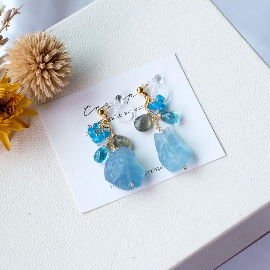 14kgfグリーンフローライトランバスカービングピアス/イヤリング